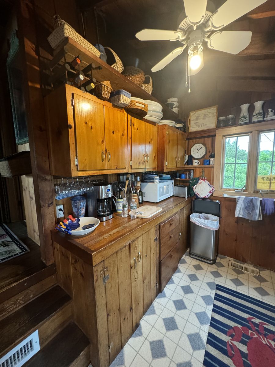 Kitchen before renovation